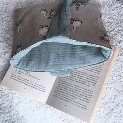 Farm Ducks Book/Kindle Sleeve