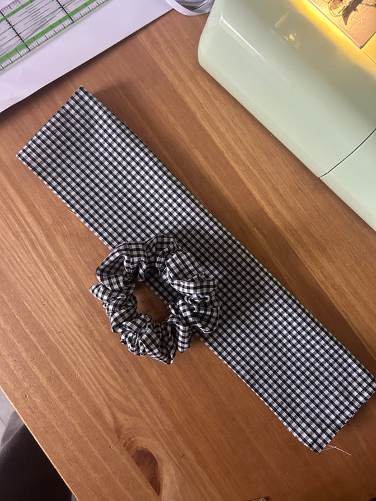 Gingham scrunchie
